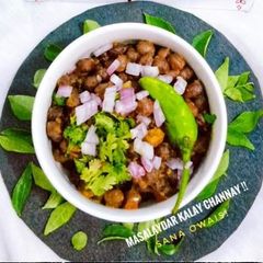 Masalaydaar Kalay Chanay! A picture of Masalaydaar Kalay Chanay!.