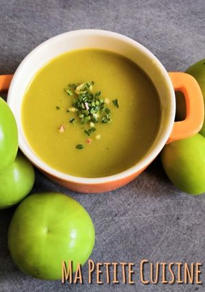 Une photo de Velouté de tomates vertes