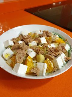 Una foto de Ensalada de invierno (receta de aprovechamiento y económica)
