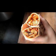 A picture of Soya chunks vegetable roll.