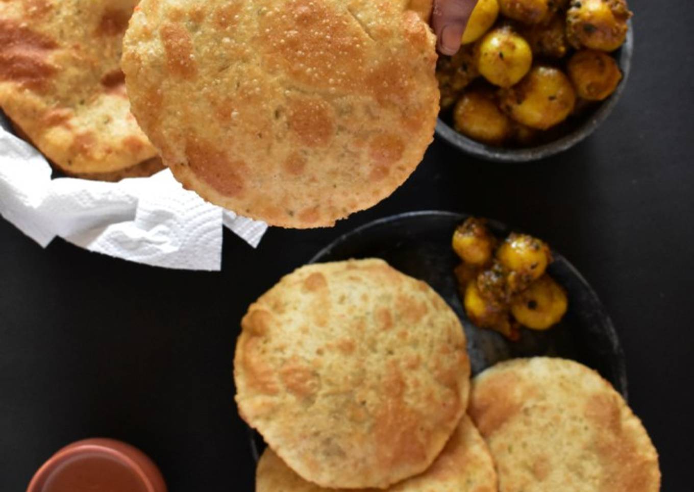 Radhaballabhi / Radhaballavi (BENGALI STYLE STUFFED DAL POORI)