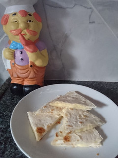 Una foto de Quesadillas... y más 😋 🎊