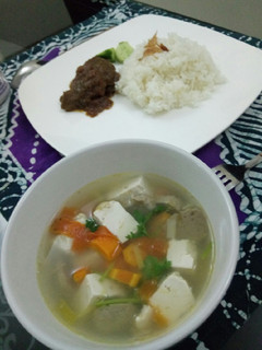 A picture of Tofu Soup.