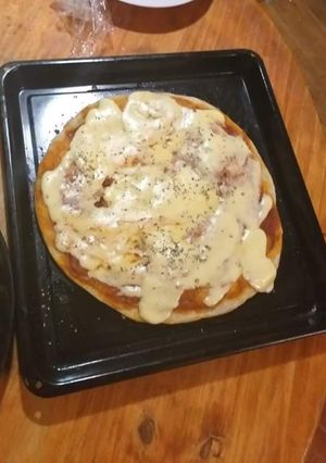 Una foto de PIZZA CASERA sencilla