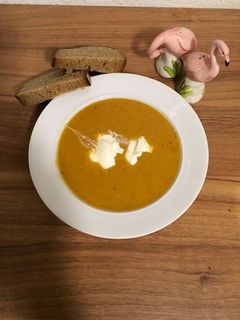 Rote Linsen-Suppe Rezepthauptbild