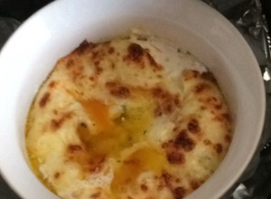 Una foto de Huevos al estilo Napolitano el la olla Air Fryer