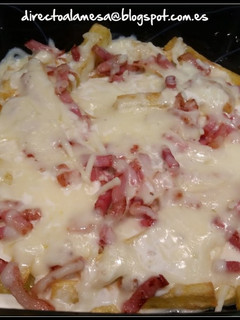 Una foto de Patatas Fritas estilo Foster´s Hollywood (Bacon Cheese Fries)