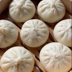 A picture of Steamed Baozi.