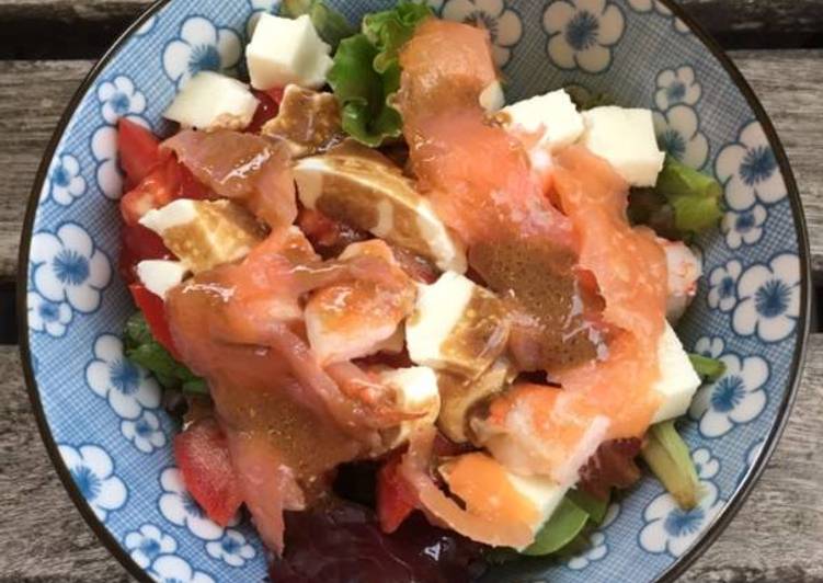 La Meilleur Recette De Salade au saumon simple et rapide