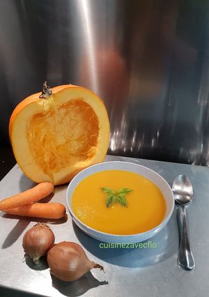Une photo de Soupe de potiron du jardin