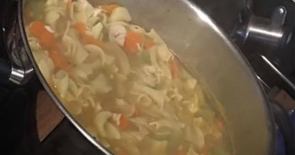 Hodge-Podge Clean Out the Fridge Chicken Soup Recipe by Sara Kingsbury -  Cookpad