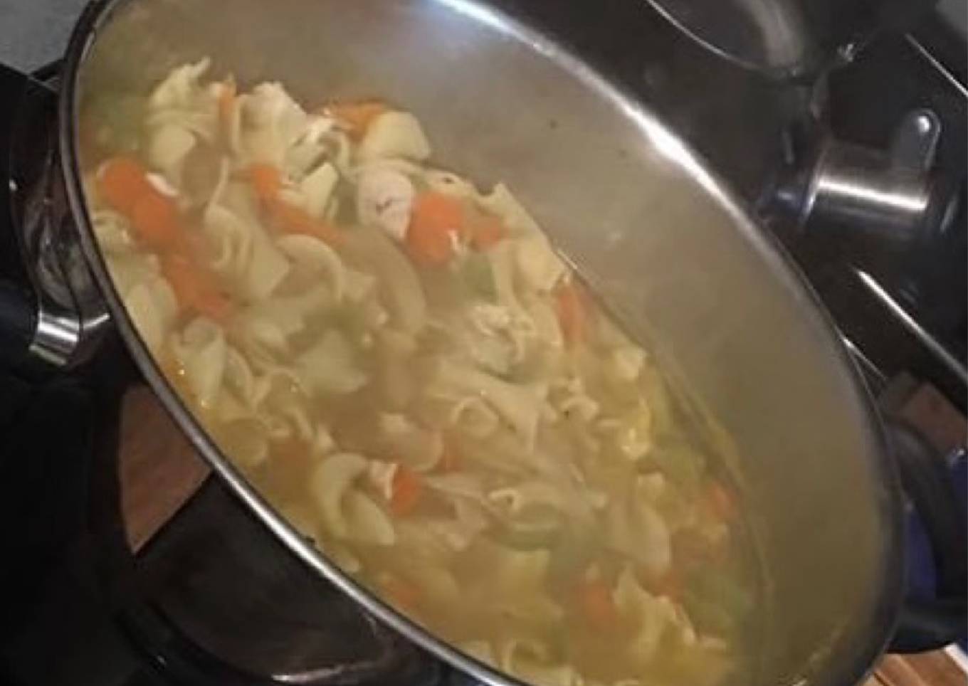 Quick and easy chicken soup at home