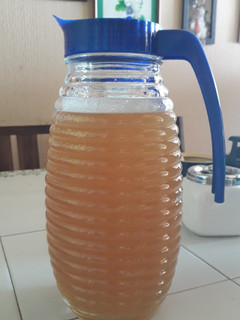 Una foto de Jugo de Manzana Natural sin Azúcar
