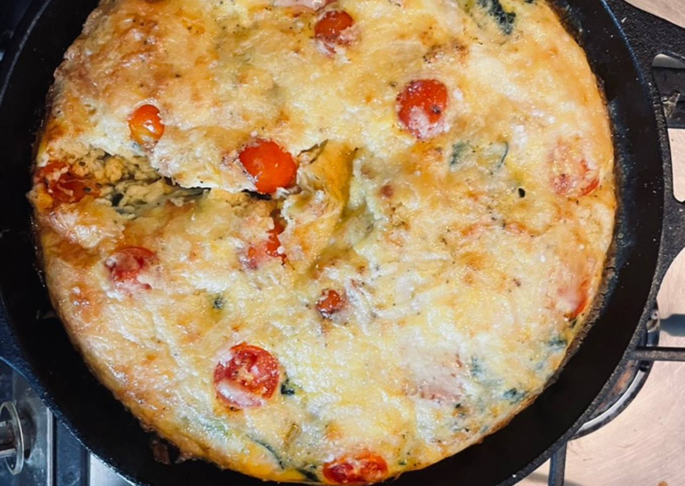 Leek and cheese frittata