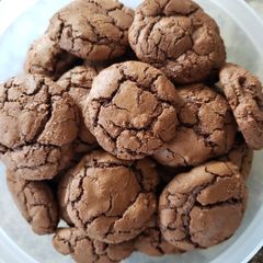 A picture of Brownie Cookies.