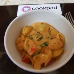 My Quick Tomato Pasta shells in 2 Cheese 😁 A picture of My Quick Tomato Pasta shells in 2 Cheese 😁.