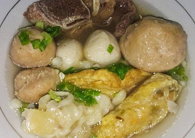 Bagaimana Membuat Dimsum,gohyong kuah bakso, Menggugah Selera