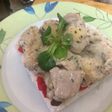 Timbal de arroz basmati con piñones y pasas y pollo con crema de mostaza