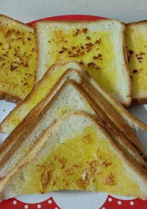 Foto resep Simple Garlic Bread Teflon (tanpa parsley / oregano)