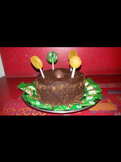 A picture of Semolina cake.
