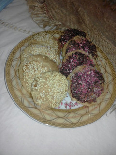 A picture of Cookies with Dried Rose and Sesame.