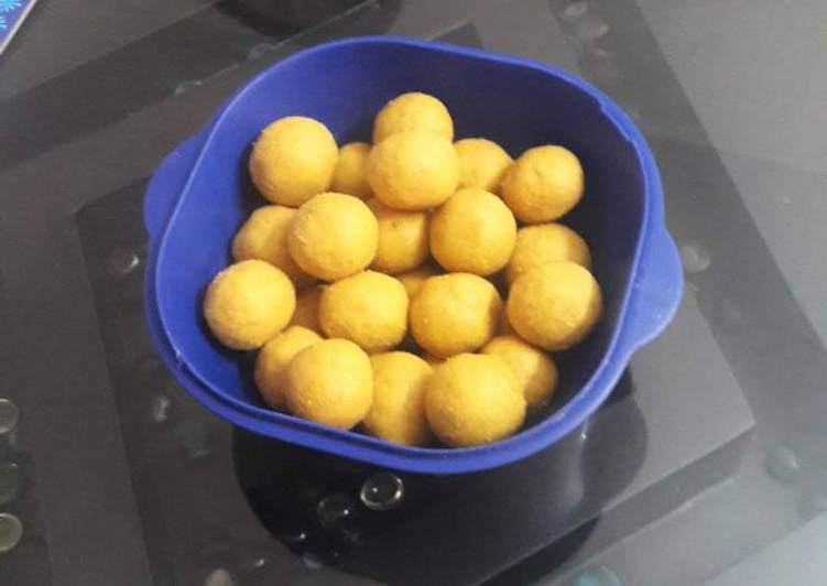 Besan ke Laddoo