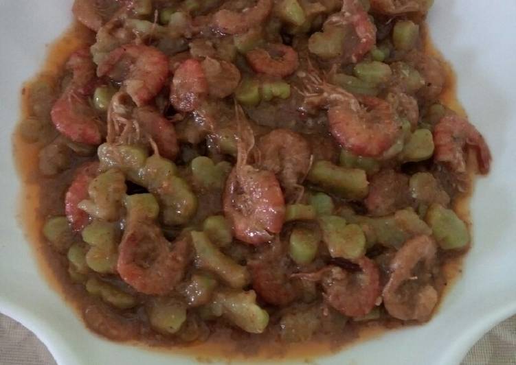 Resep Sambal udang pare yang enak