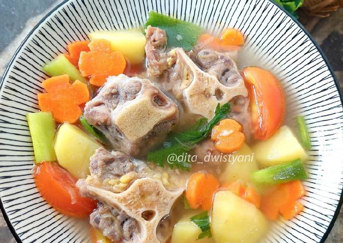 Resep Sop Buntut Oleh Dita Dwistyani Cookpad