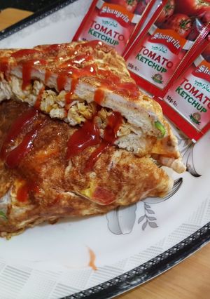A picture of Chicken Tikka sandwich (street food recipe).