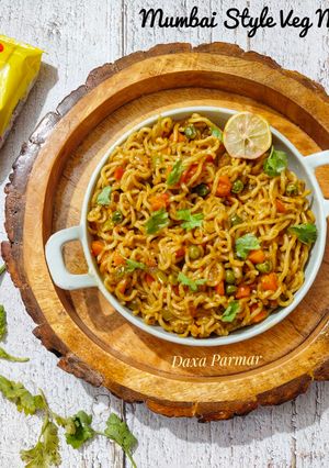 A picture of Veg Masala Maggi (Mumbai Street Style).