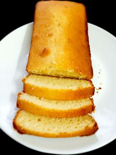 பவுண்ட் கேக்(pound cake recipe in tamil) செய்முறை முக்கிய புகைப்படம்
