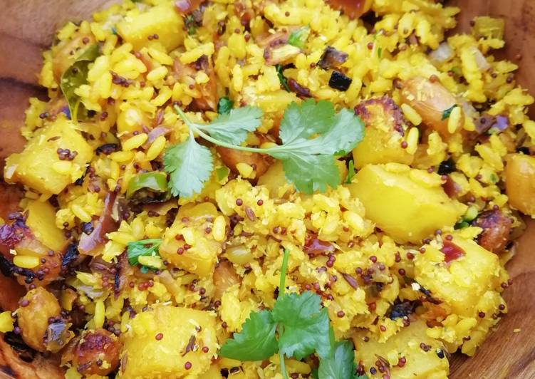 Steps to Prepare Favorite Nanas batata  Poha