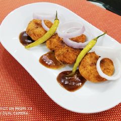 A picture of Dry khasta kachori.