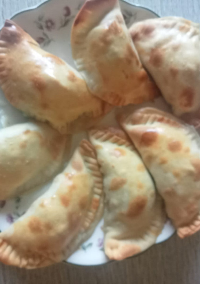 Una foto de Empanadas de ortiga con requesón