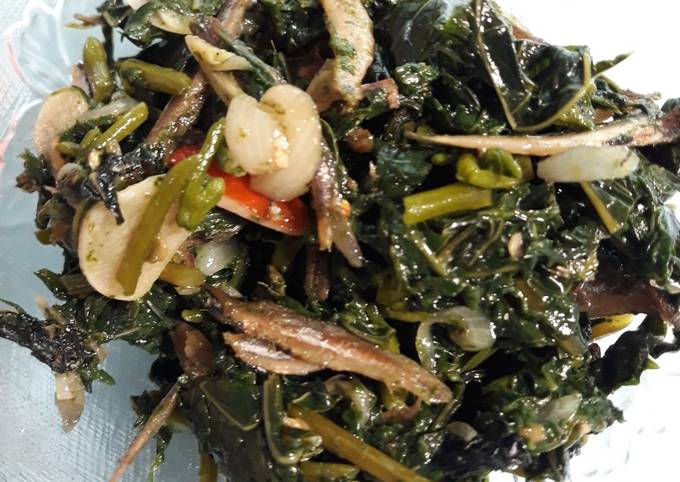 Resep Oseng Teri Daun Pepaya yang Sempurna