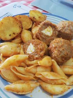 Una foto de Albóndigas