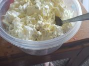 A picture of sour cream and scallion potato salad