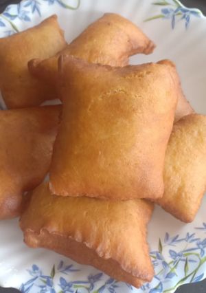 A picture of Mandazi.