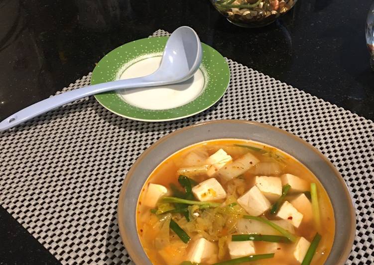 Soup tofu asam pedas