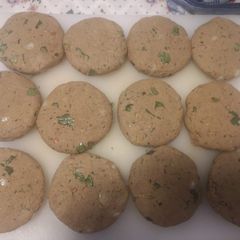 A picture of Frozen shami kababs.