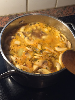 Una foto de Guiso de patata y champignones