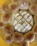 Flor de pancitos con camembert
