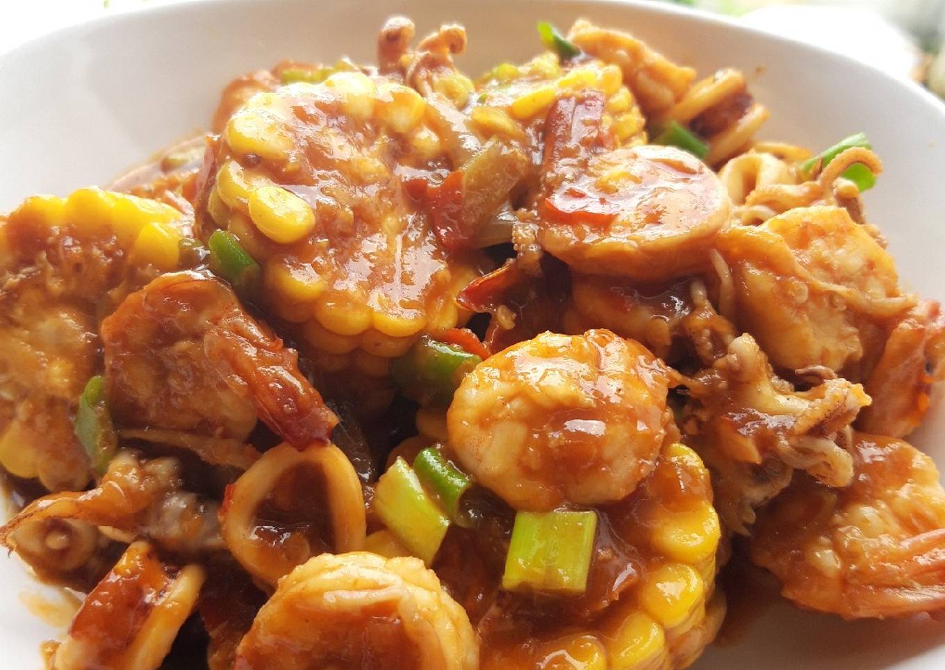 Seafood saus padang