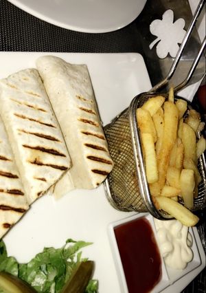 صورة لوصفة شاورما دجاج لذيذه 🌯