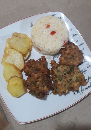 Una foto de Fritos de pescado
