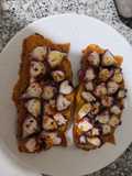Tosta de pulpo a la Gallega