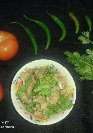 बैंगन का भरता (baingan ka bharta recipe in Hindi) रेसिपी मुख्य फोटो