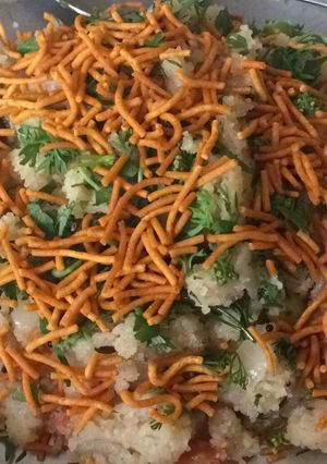A picture of Simple semolina upma.