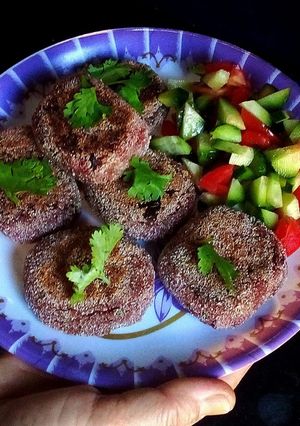 বীটরুট কাটলেট (beetroot cutlet recipe in bengali) রেসিপির প্রধান ছবি