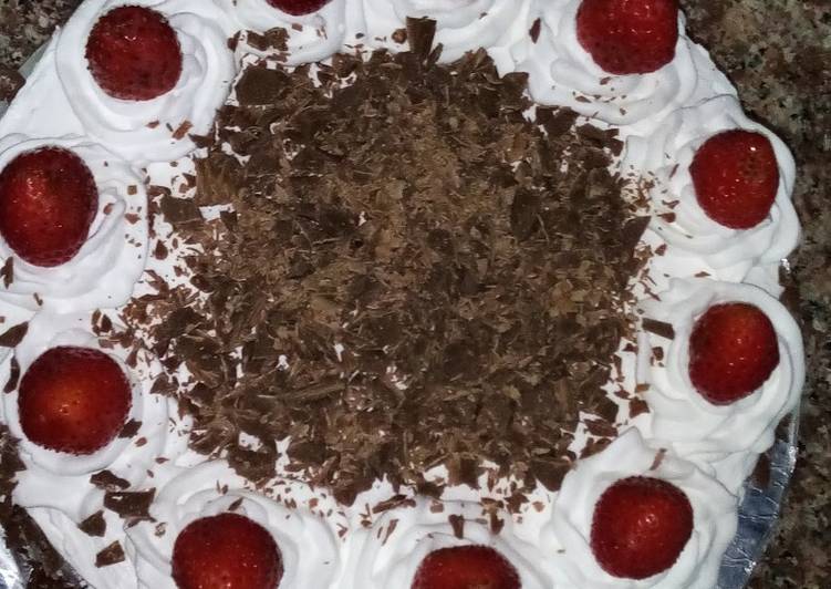 Recipe of Speedy Black forest cake#myfirstrecipe